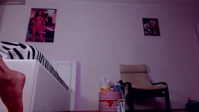 Sonja Stripper Ray online show from 11-26-25, 09:20