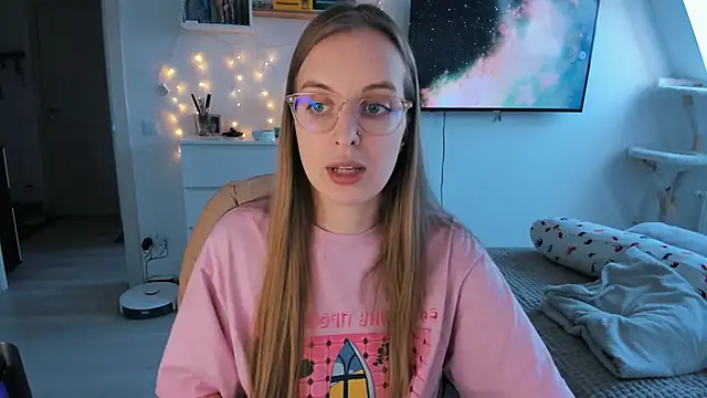 violet blue eyes online show from 02-05-26, 11:06