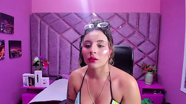 celeste blue69 online show from 09-20-25, 03:44