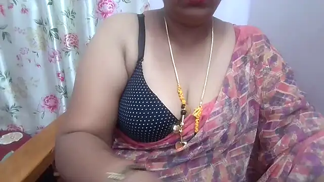 Snapshot of Janavi-janu chatting on 09-12-25, 05:02 Janavi-janu online show from 09-12-25, 05:02