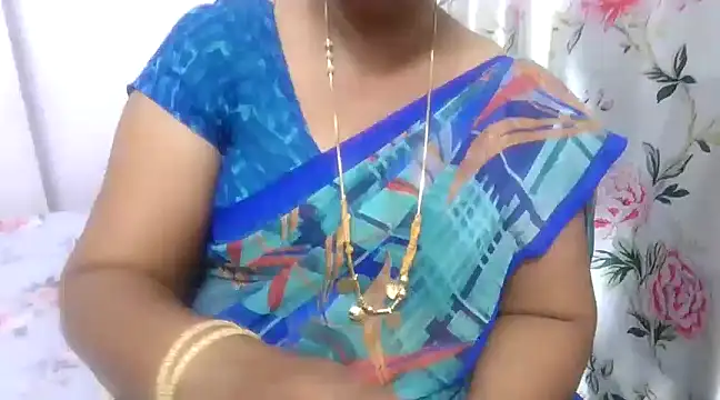 Snapshot of Janavi-janu chatting on 03-15-25, 05:26 Janavi-janu online show from 03-15-25, 05:26