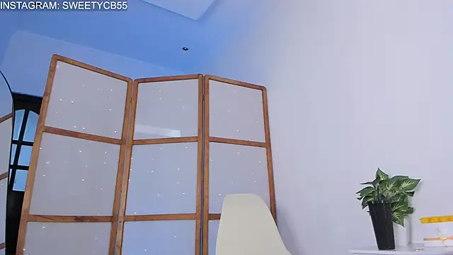 MissLinda online show from 09-24-25, 04:13