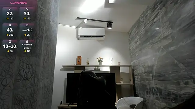 saracaball  online show from 01-14-26, 04:27