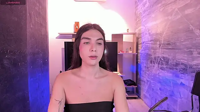 saracaball  online show from 12-17-25, 06:51