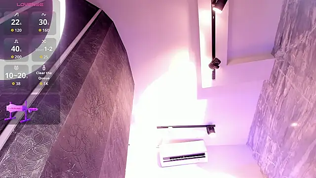 saracaball  online show from 12-15-25, 09:04