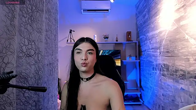 saracaball  online show from 02-22-26, 04:59