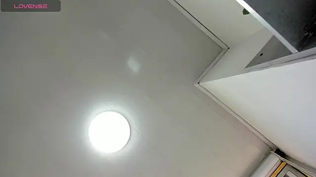 Cherllynn online show from 11-26-25, 03:12