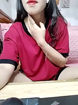 cream1299 online show from 11-11-25, 12:22