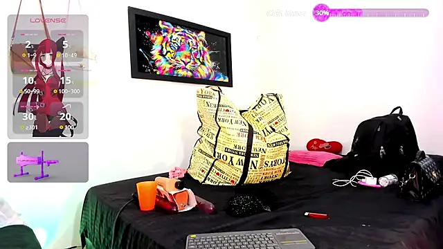 Snapshot of la_ratona_1 chatting on 07-14-26, 11:49 la ratona 1 online show from 07-14-26, 11:49