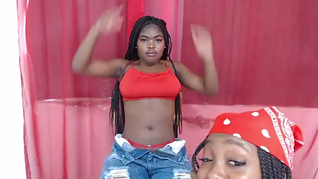 Nicole Colette  online show from 03-19-25, 06:23