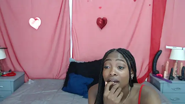 Nicole Colette  online show from 03-10-25, 12:17
