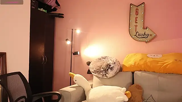 srtaliz online show from 11-18-25, 03:15