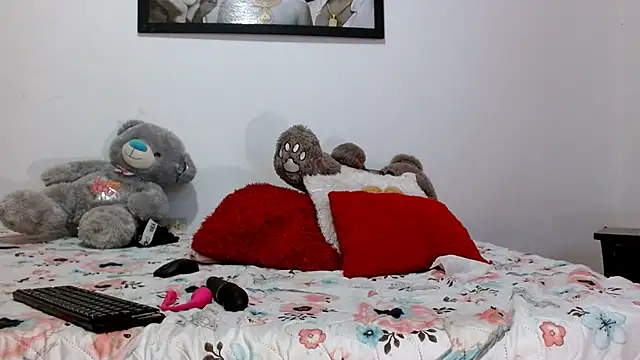 camilavagina24 online show from 02-23-26, 01:44