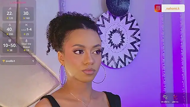 Snapshot of Nahomi_King chatting on 02-15-25, 01:05 Nahomi King online show from 02-15-25, 01:05