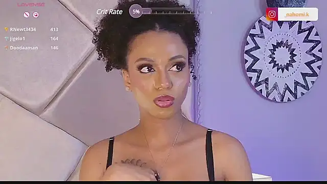 Snapshot of Nahomi_King chatting on 03-11-25, 03:34 Nahomi King online show from 03-11-25, 03:34