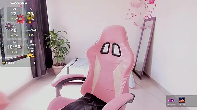 Rati Curly online show from 12-21-25, 03:47