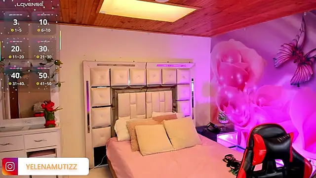 Yelena mutiz online show from 11-14-25, 01:04