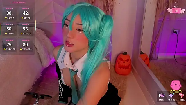 miia  baker online show from 10-24-25, 12:37