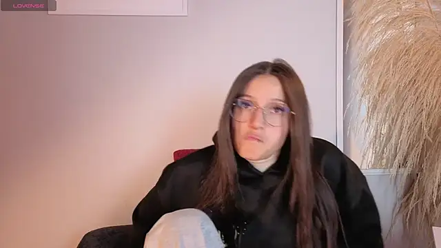 Elecktra sweet online show from 04-14-26, 09:09