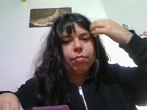 Snapshot of scarletttlove chatting on 06-22-26, 01:22 scarletttlove online show from 06-22-26, 01:22