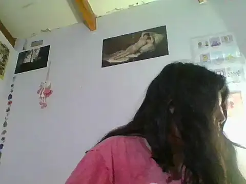 Snapshot of scarletttlove chatting on 07-14-26, 01:16 scarletttlove online show from 07-14-26, 01:16