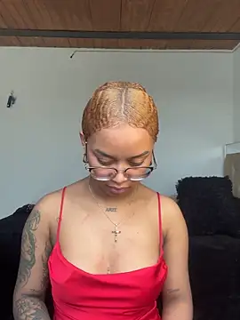 gretell evans online show from 11-12-25, 06:45