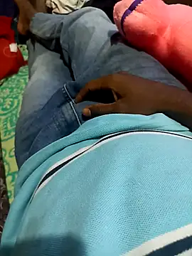 bangaloresexyguy online show from 12-04-25, 04:55