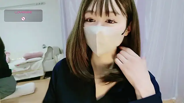 aaanyan online show from 11-12-25, 10:24