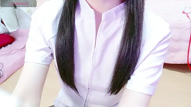 Snapshot of aaanyan chatting on 06-13-26, 01:36 aaanyan online show from 06-13-26, 01:36