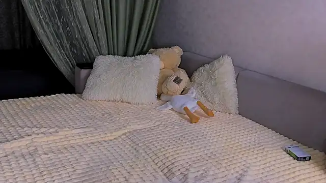 Snapshot of Sweeet_Barbie chatting on 01-18-26, 04:54 Sweeet Barbie online show from 01-18-26, 04:54