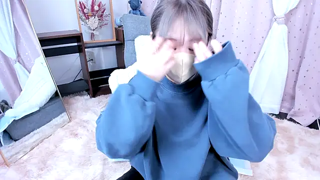 Snapshot of p_RUMiMi chatting on 12-15-24, 01:22 p RUMiMi online show from 12-15-24, 01:22