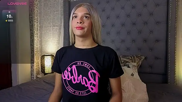 Shantal Joness online show from 11-07-25, 09:08