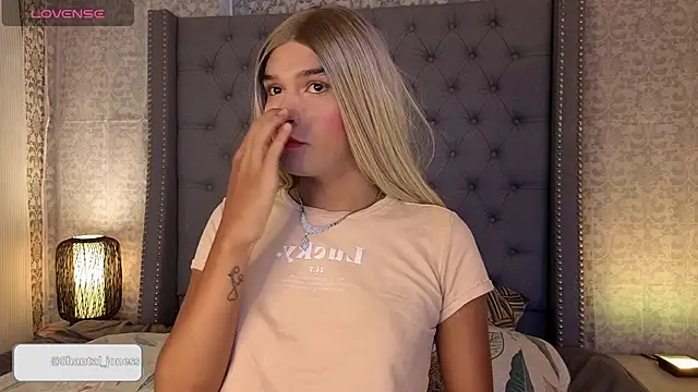 Shantal Joness online show from 09-29-25, 09:09