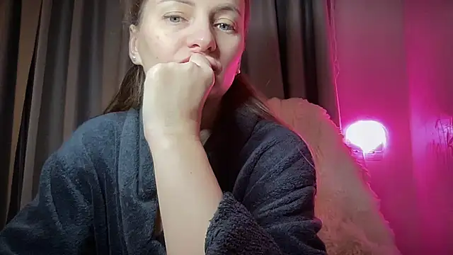Viola sweet online show from 10-23-25, 01:04
