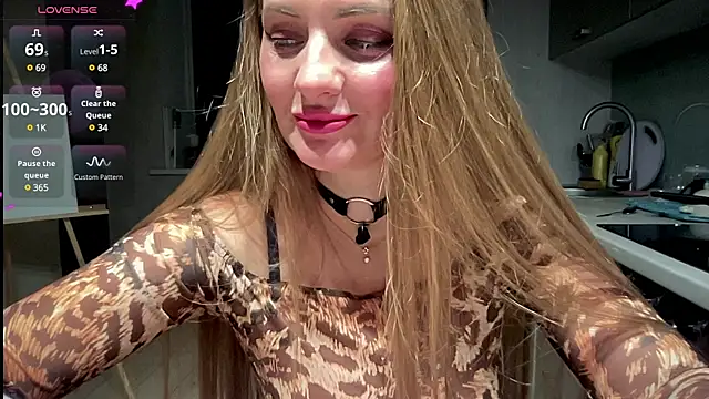 Viola sweet online show from 03-09-25, 10:41
