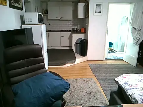 mihaimichael online show from 09-24-25, 01:39