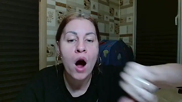 TherestlessKitty online show from 07-09-26, 10:20