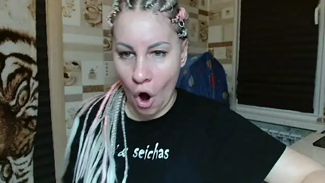 TherestlessKitty online show from 04-23-26, 10:22