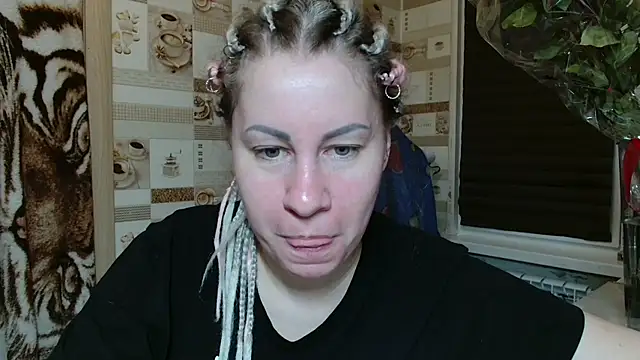 Snapshot of TherestlessKitty chatting on 05-09-26, 09:40 TherestlessKitty online show from 05-09-26, 09:40