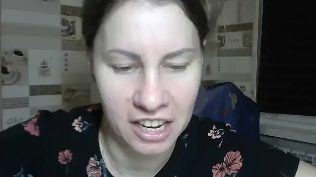 TherestlessKitty online show from 12-04-25, 10:09