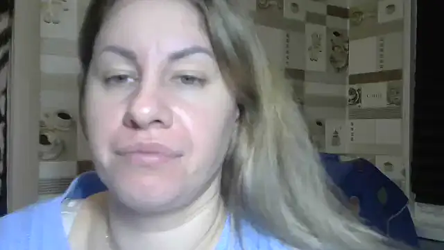 TherestlessKitty online show from 11-06-25, 10:14