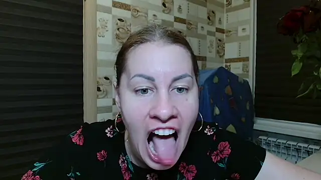 TherestlessKitty online show from 08-04-26, 10:14