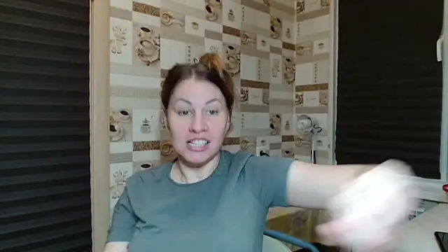 Snapshot of TherestlessKitty chatting on 05-23-26, 10:31 TherestlessKitty online show from 05-23-26, 10:31