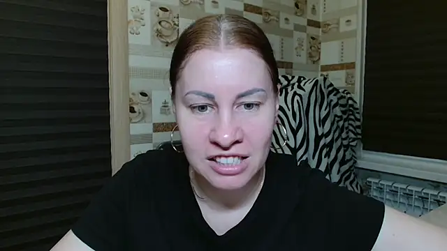 TherestlessKitty online show from 06-27-26, 10:16