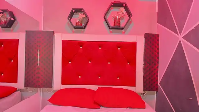 Karoll014 online show from 11-14-25, 12:09