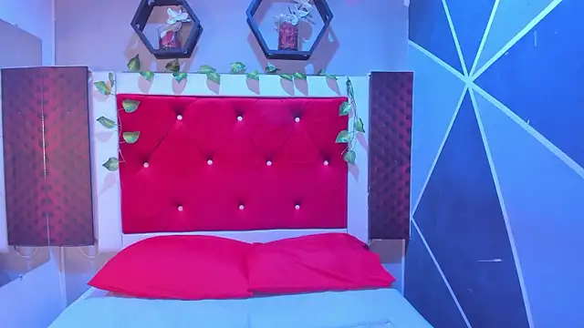 Karoll014 online show from 02-07-26, 12:02