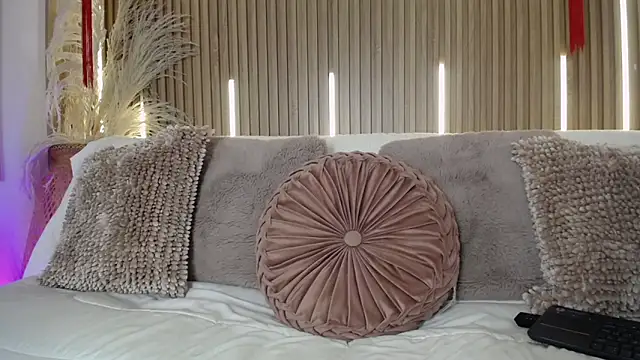 Tayzon Foxxx online show from 04-05-26, 08:26