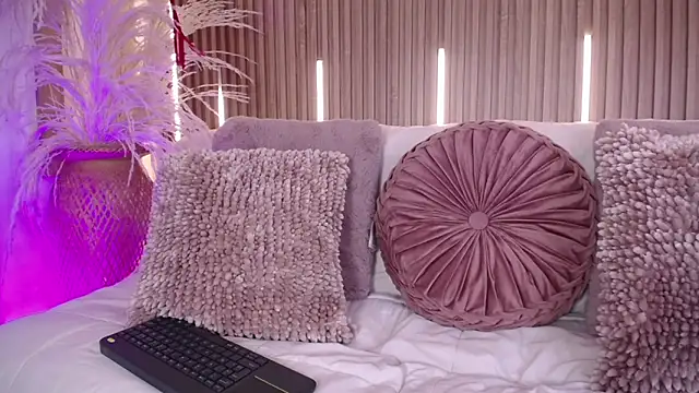 Tayzon Foxxx online show from 03-27-26, 08:32