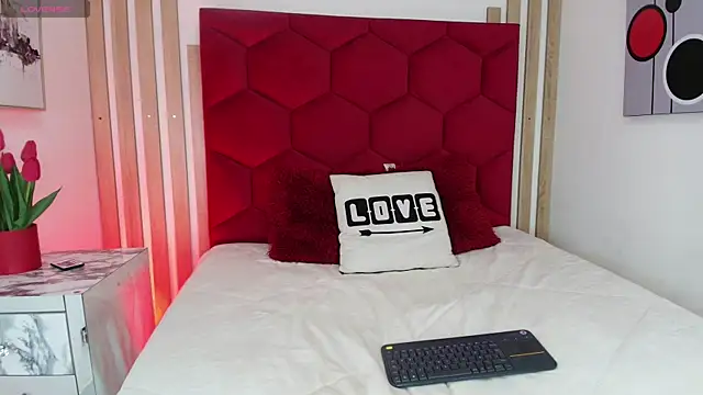 Tayzon Foxxx online show from 07-04-26, 08:13