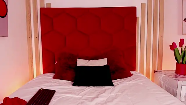 Tayzon Foxxx online show from 07-23-26, 08:27